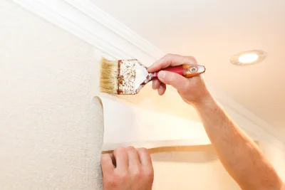 Pose de papier peint à Pincé — revêtements muraux et toiles de verre